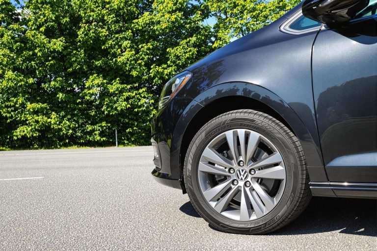 Dimension pneu idéale pour Volkswagen Touran 2.0 TDI.jpg