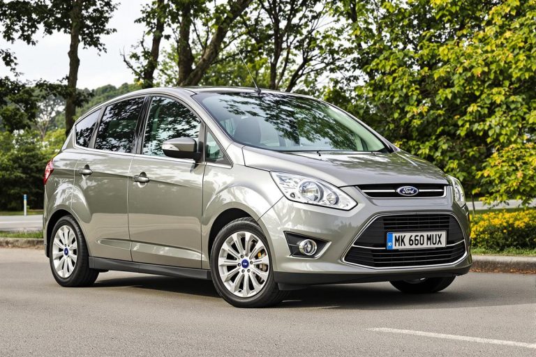 Dimensions pneus Ford C-Max 1.6 TDCi et 2012 : guide complet.jpg