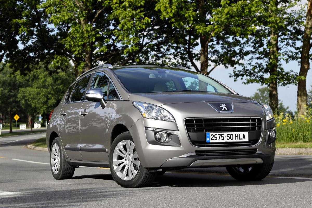 Dimensions pneus Peugeot 5008 1.6 HDI (2011).jpg