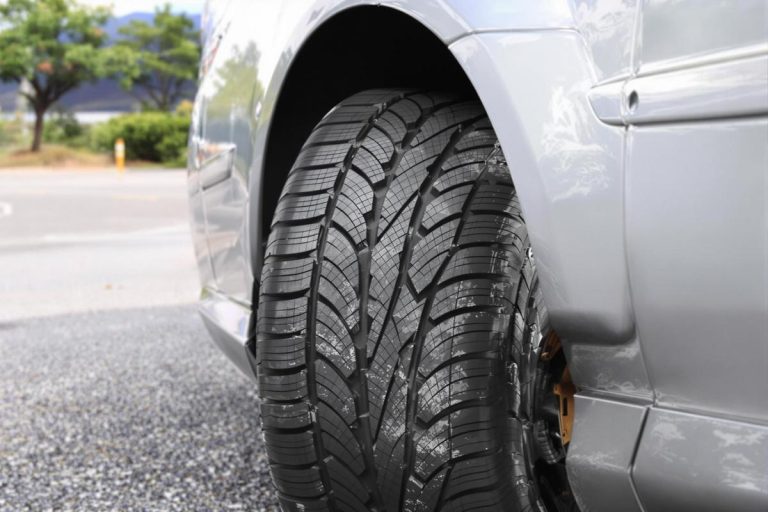 Dimensions pneus mercedes classe c 220 cdi w203 : infos clés.jpg