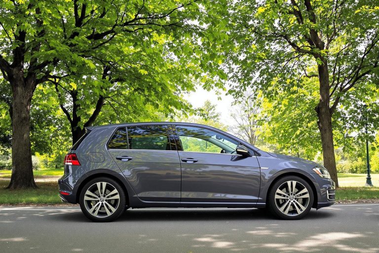 Dimensions pneus pour volkswagen golf 6 2.0 tdi 110.jpg