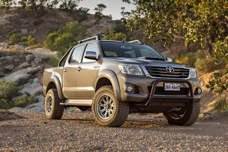 Pneu toyota hilux 2014 : dimensions et conseils clés.jpg