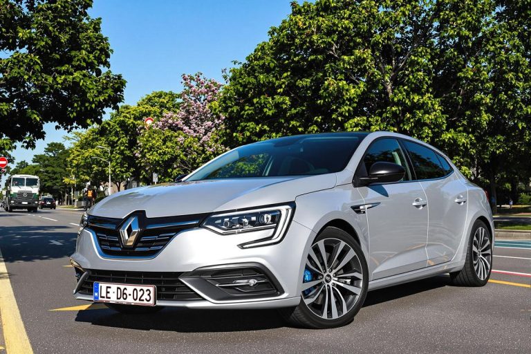 Taille pneu optimisée pour votre laguna 3 coupé.jpg