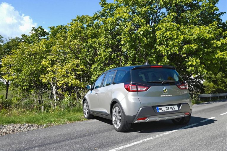 Taille pneu renault modus et grand modus : guide 2012.jpg